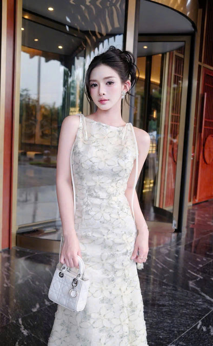 Đầm Dự Tiệc Dài Đuôi Cá Cổ Thuyền Chất Ren Hoa Màu Xanh, Màu Hồng D1430